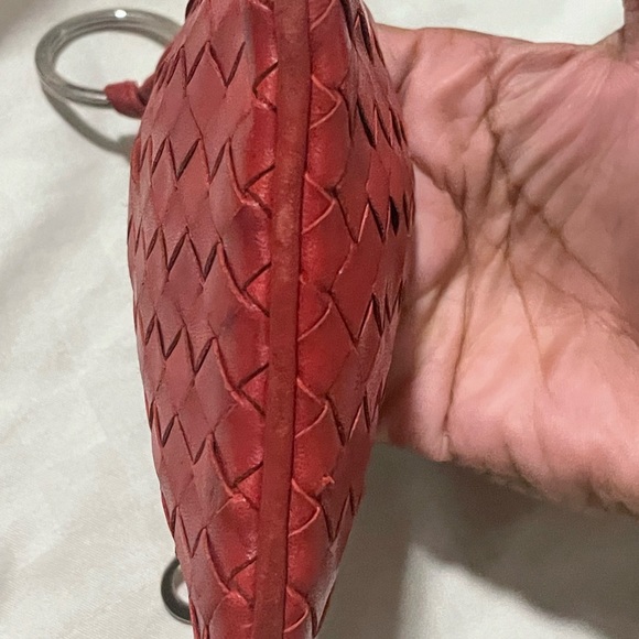 Bottega Veneta Red Key/Card/Coin/Cash Pouch - Picture 2 of 9